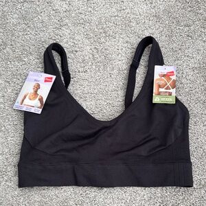 Hanes Comfort Flex Black Wire-Free Bra Size L NWT